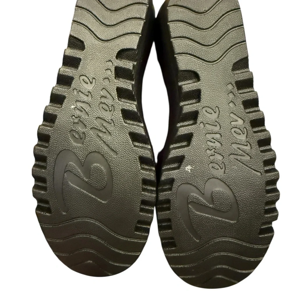 bernie mev. Women’s Black Woven Wedge Casual Sandals Sz 8
